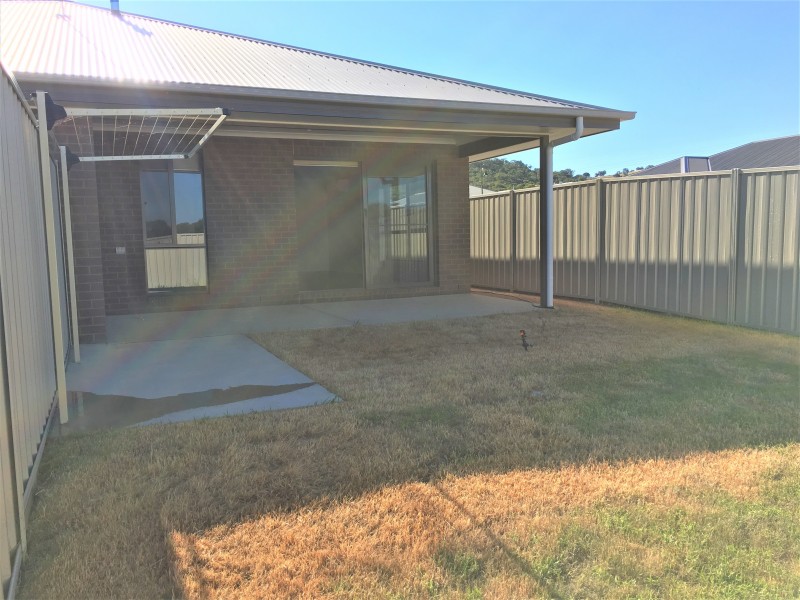 1/30 Hanrahan Street, Hamilton Valley NSW 2641