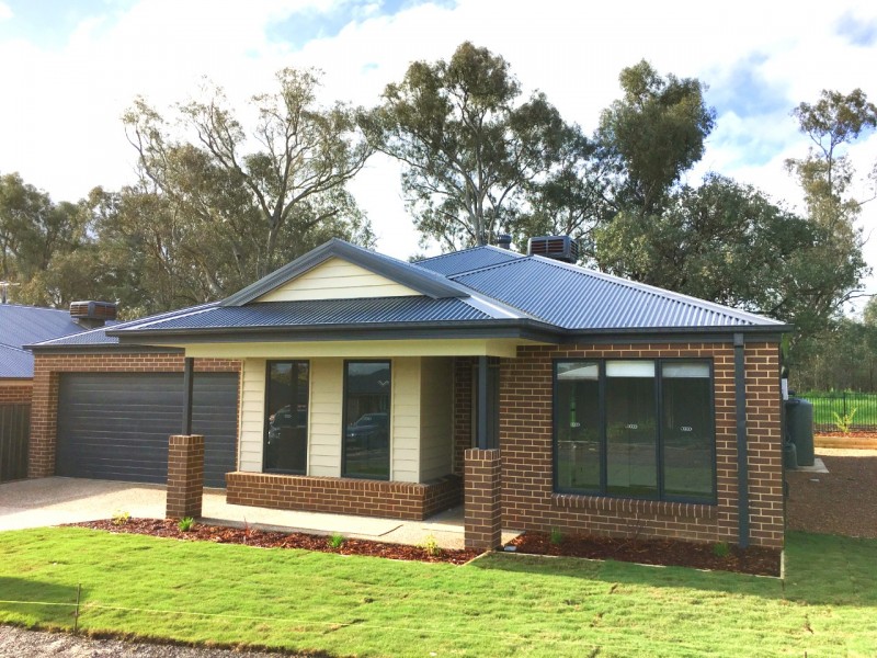 27 Weissel Court, Thurgoona NSW 2640