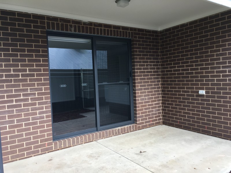 27 Weissel Court, Thurgoona NSW 2640