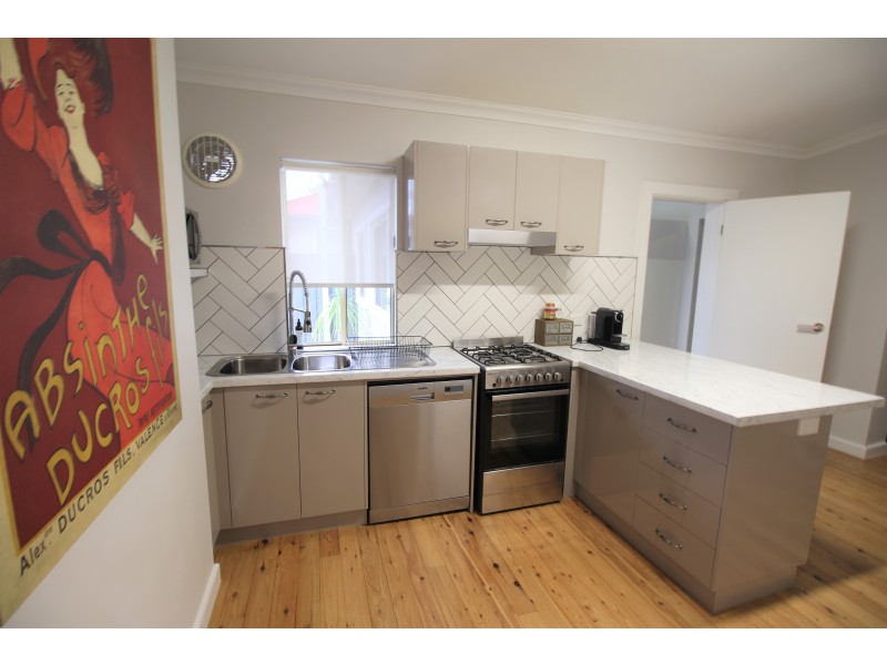 444 Olive Street, Albury NSW 2640