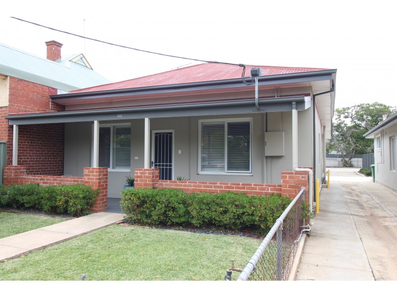 444 Olive Street, Albury NSW 2640