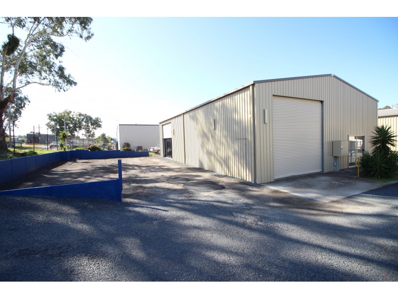 1/22 Annette Crescent, Lavington NSW 2641