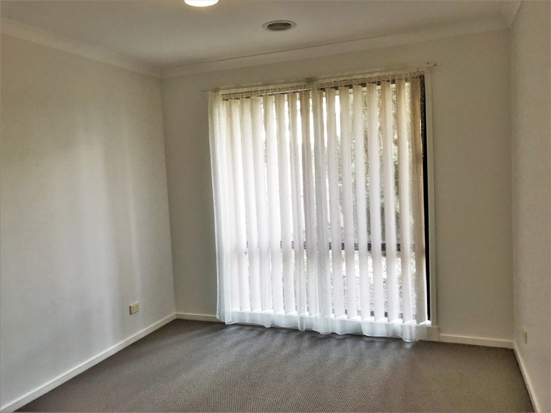 1/525 Kotthoff Street, Lavington NSW 2641