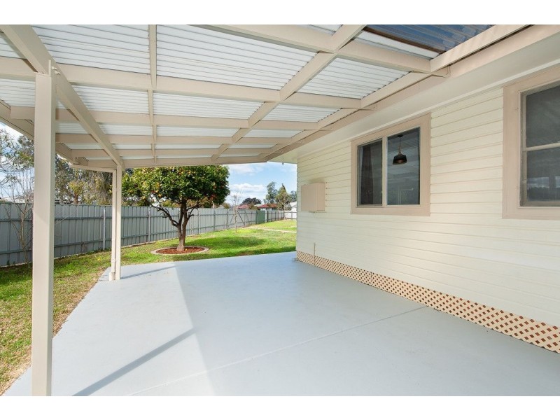 1022 Calimo Street, North Albury NSW 2640