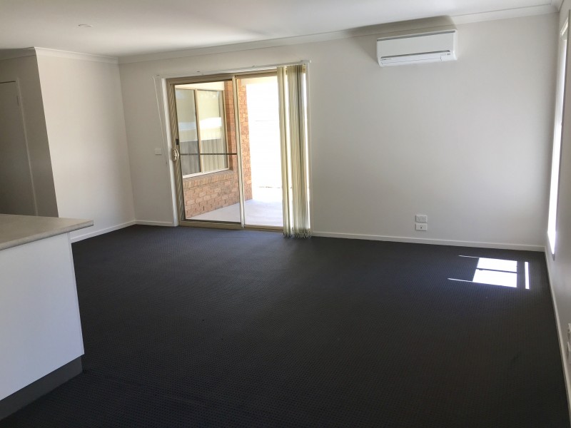 48 Royce Crescent, Lavington NSW 2641