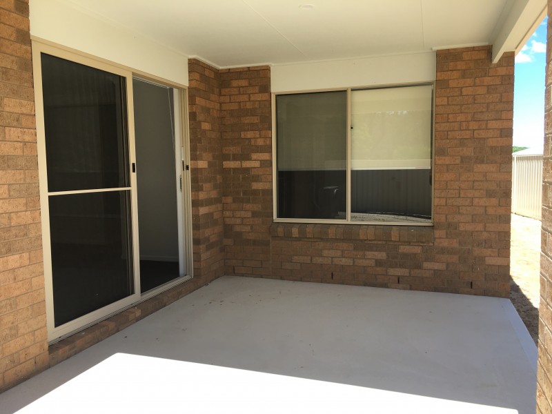 48 Royce Crescent, Lavington NSW 2641