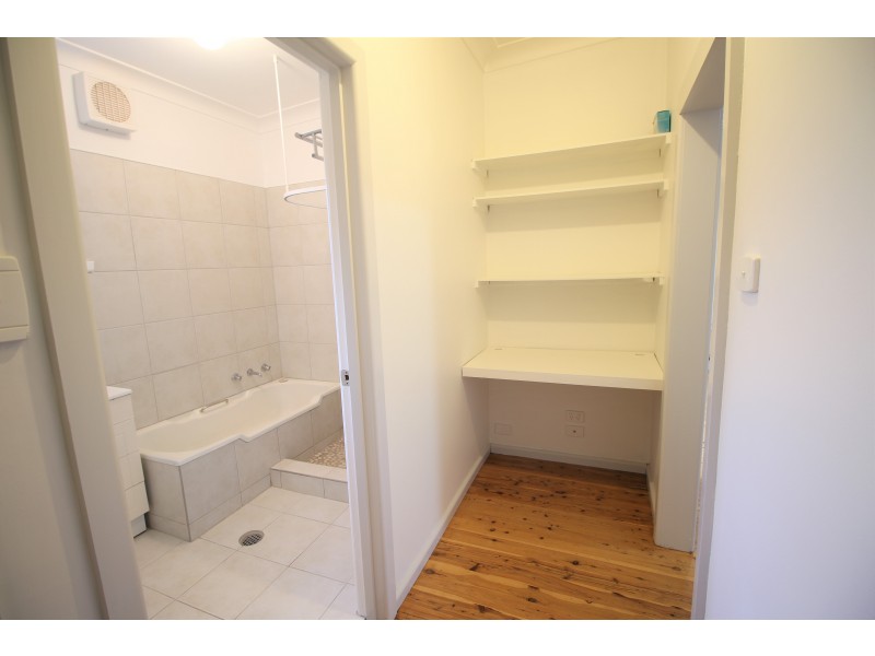 145 Benyon Street, East Albury NSW 2640