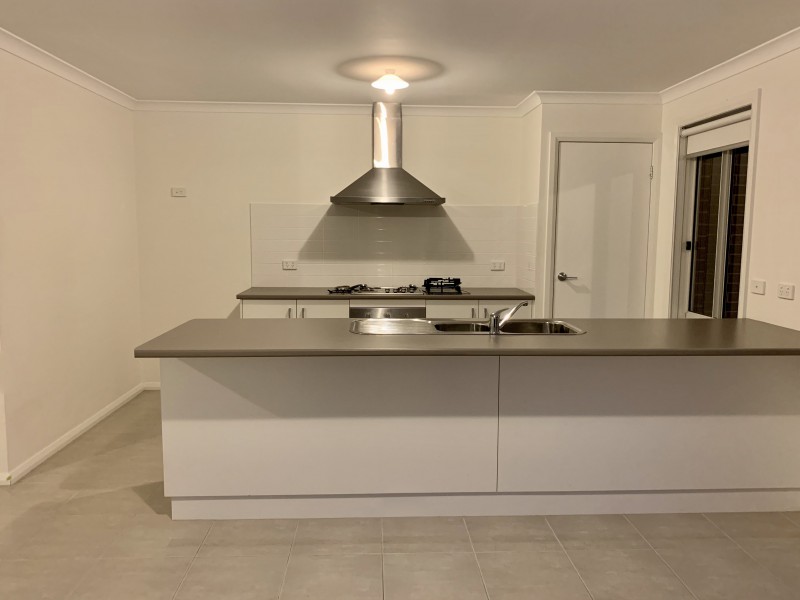 38 Strauss Street, Springdale Heights NSW 2641