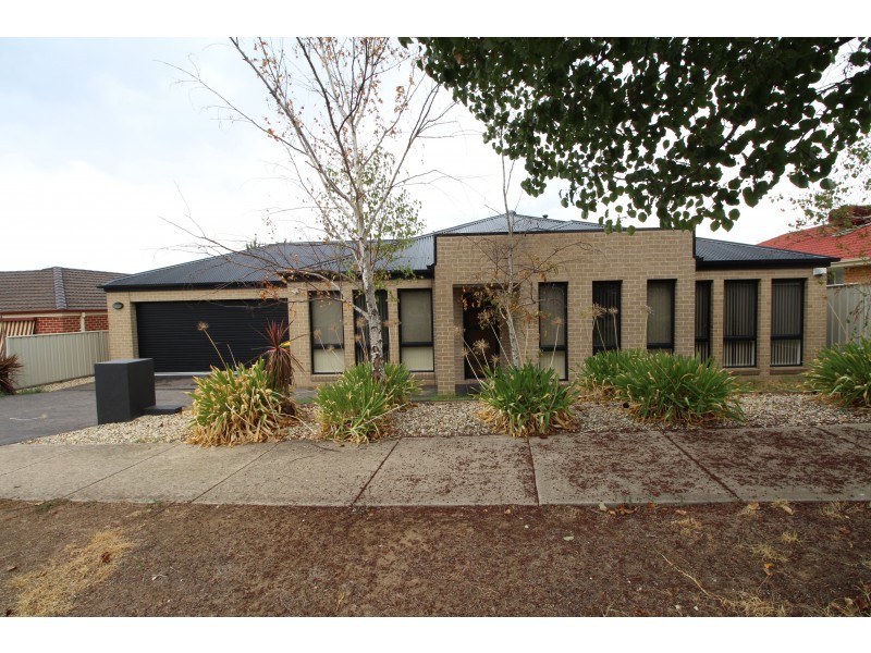5 Prestwick Place, West Wodonga VIC 3690