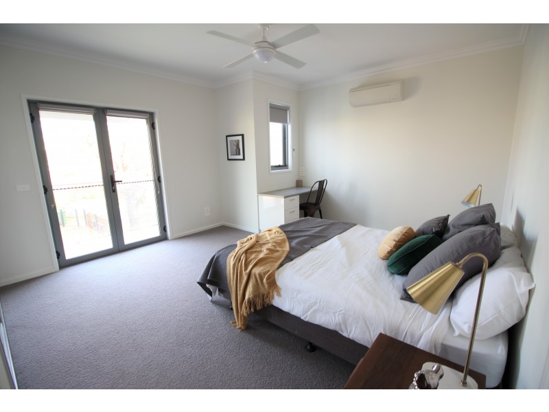 32 Elmwood Circuit, Wodonga VIC 3690