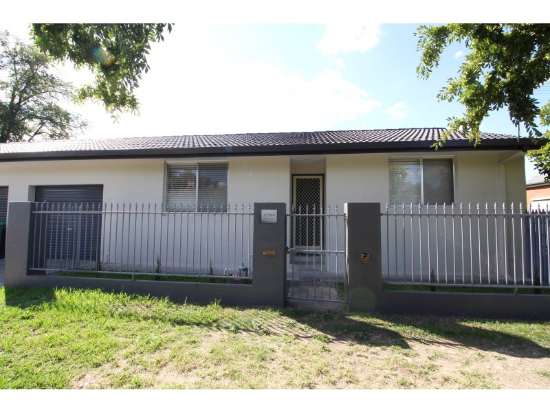 2/564 Thurgoona Street, Albury NSW 2640