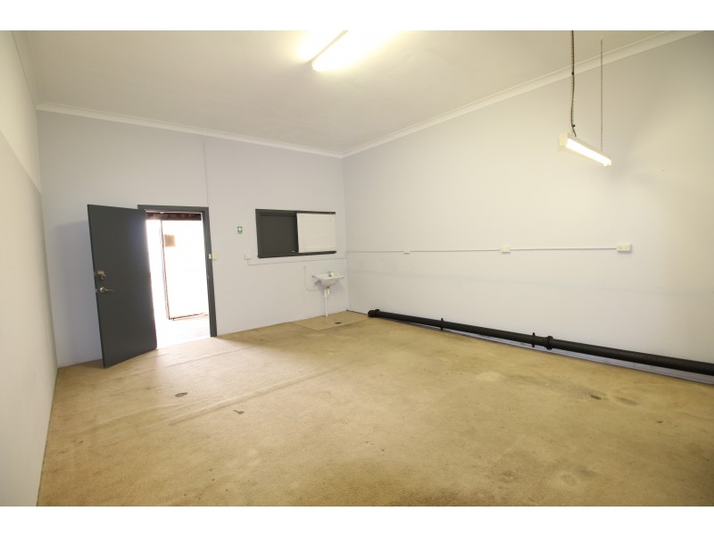 1073 Mate Street, North Albury NSW 2640