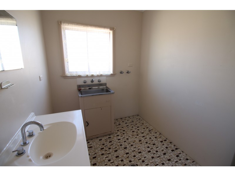 4/462 Alldis Avenue, Lavington NSW 2641