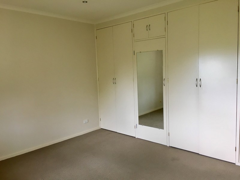 182 Bernhardt Street, East Albury NSW 2640