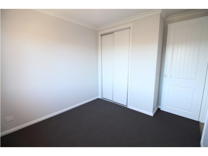 38 Stockman Circuit, Thurgoona NSW 2640