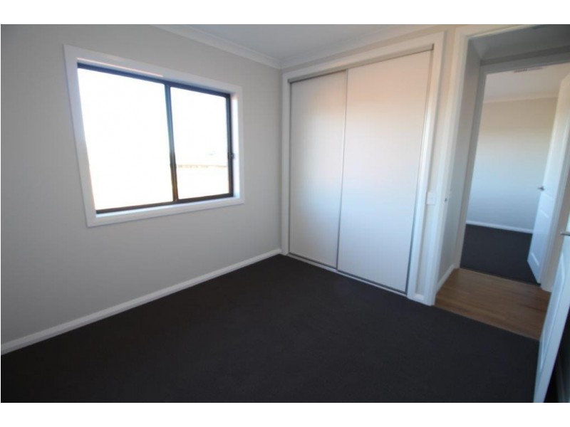 38 Stockman Circuit, Thurgoona NSW 2640