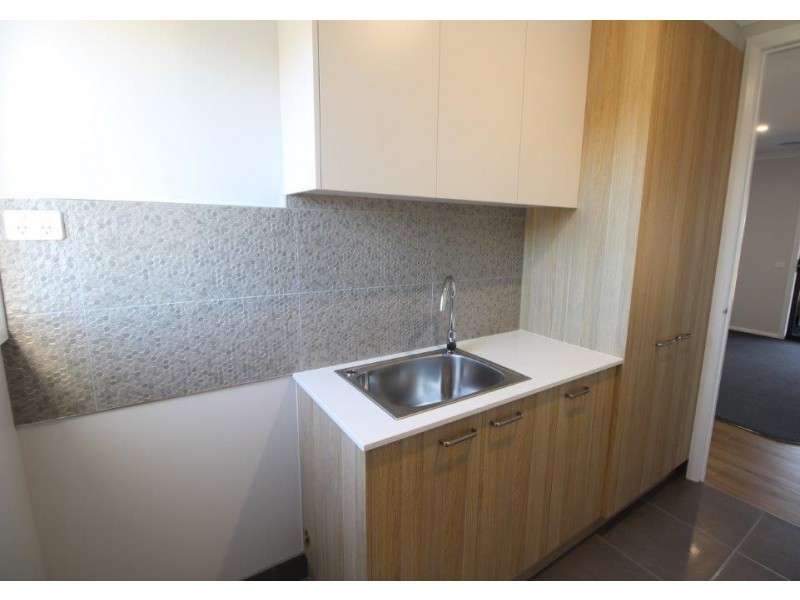 38 Stockman Circuit, Thurgoona NSW 2640