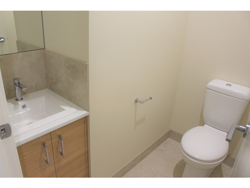 2/458 Union Road, Lavington NSW 2641