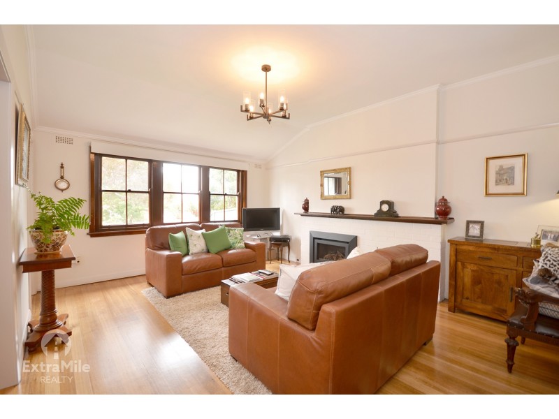 1/6 Walsh Avenue, Ballarat North VIC 3350