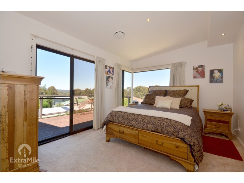 116 Duggan Street, Black Hill VIC 3350