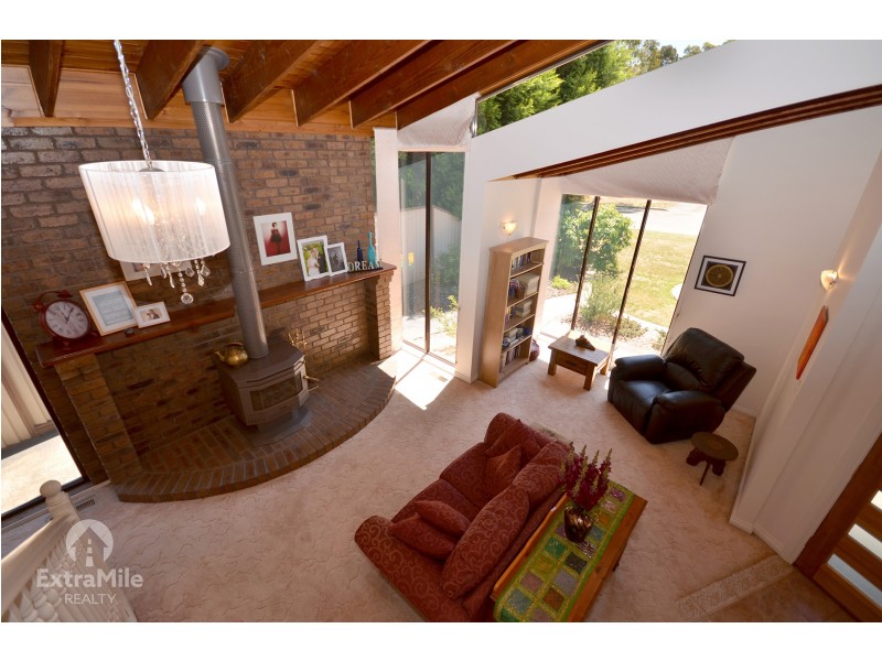 116 Duggan Street, Black Hill VIC 3350