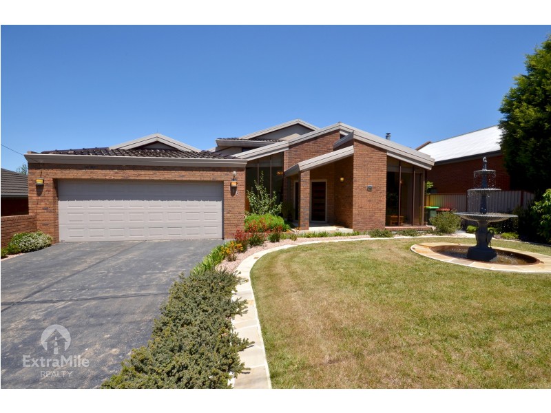 116 Duggan Street, Black Hill VIC 3350