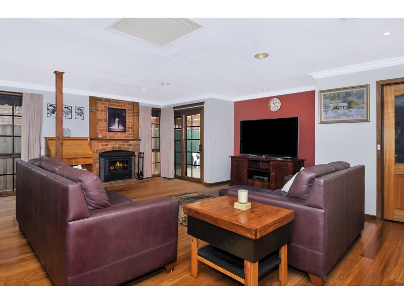 10 Gainford Court, Greenvale VIC 3059