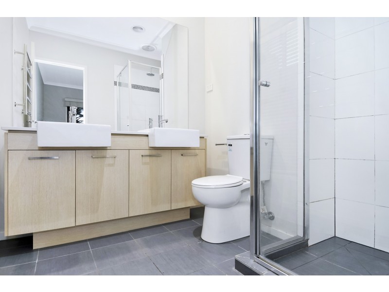 51 Ben Loman Circuit, Craigieburn VIC 3064