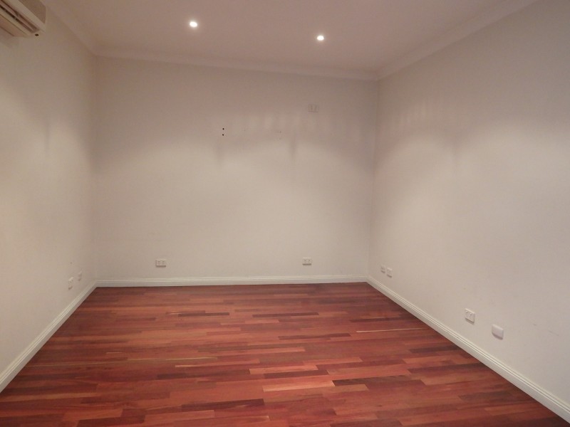 402 Bell Street, Pascoe Vale South VIC 3044