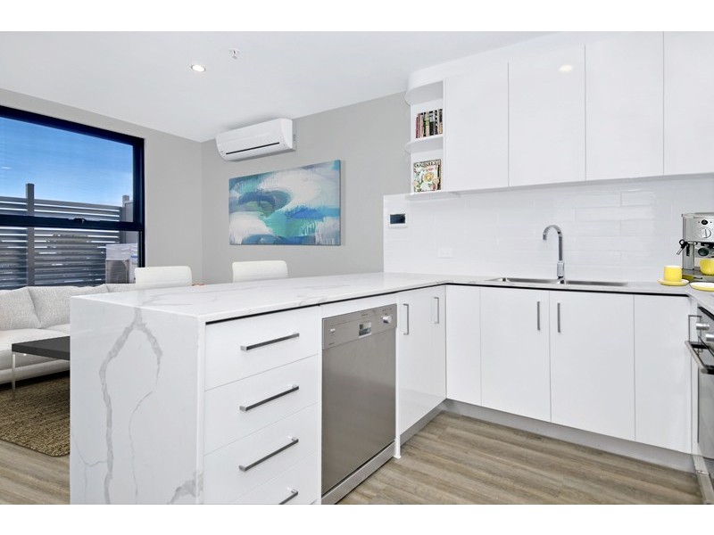 302/39 Gaffney Street, Coburg VIC 3058
