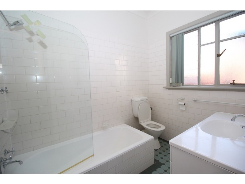 36 Sussex Street, Pascoe Vale South VIC 3044