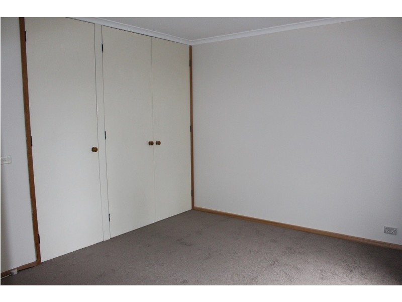 15 Hawksburn Crescent, Wantirna South VIC 3152