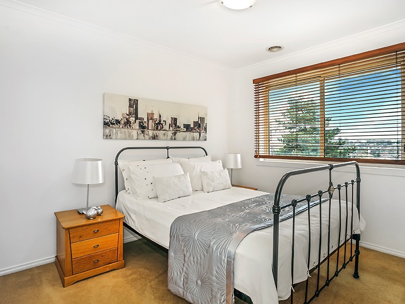 1/94 Railway Parade, Pascoe Vale VIC 3044