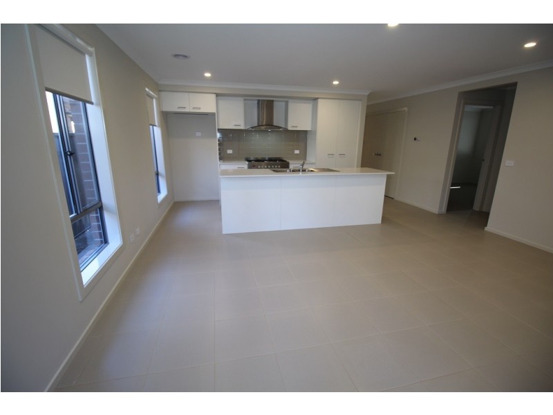 376 Highlander Drive, Craigieburn VIC 3064