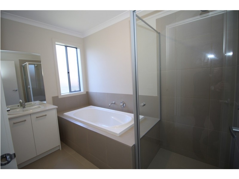 376 Highlander Drive, Craigieburn VIC 3064