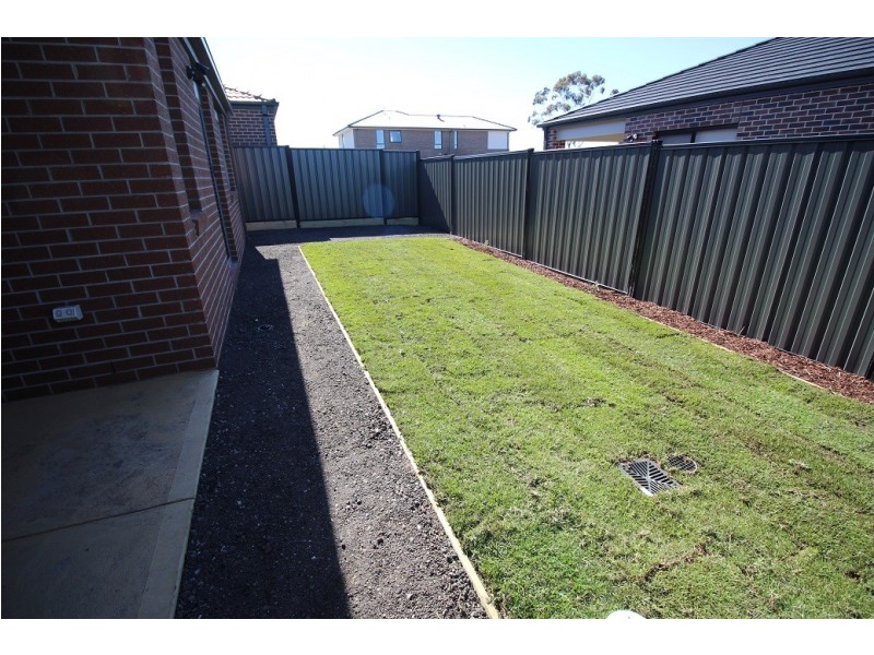 376 Highlander Drive, Craigieburn VIC 3064