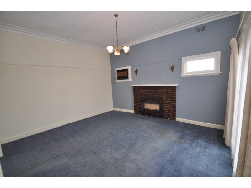 6 Langtree Avenue, Pascoe Vale South VIC 3044