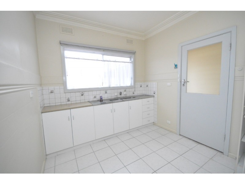 2/49 Cumberland Road, Pascoe Vale VIC 3044
