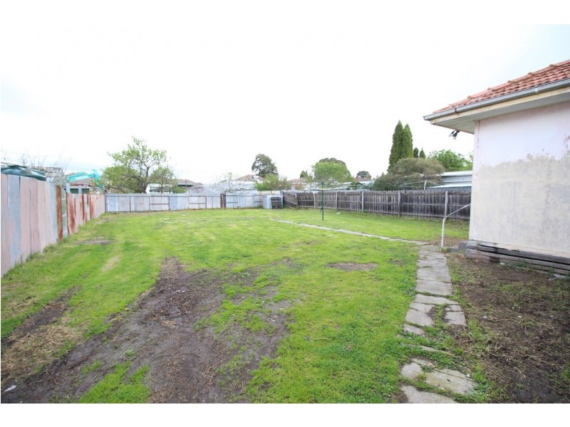 35 Argyle Street, Fawkner VIC 3060