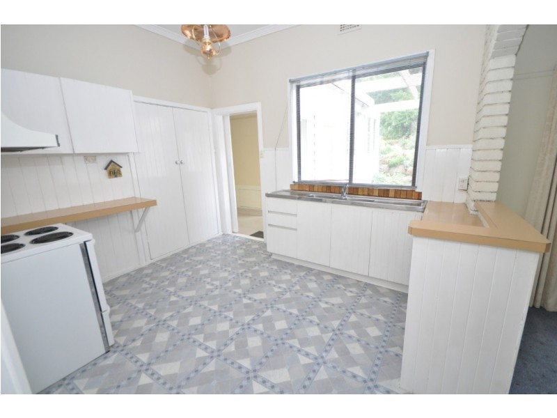 6 Langtree Avenue, Pascoe Vale South VIC 3044