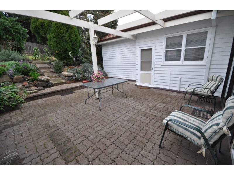 6 Langtree Avenue, Pascoe Vale South VIC 3044