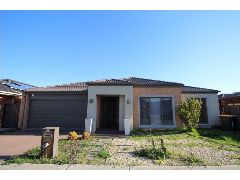 35 Bradshaw Avenue, Craigieburn VIC 3064