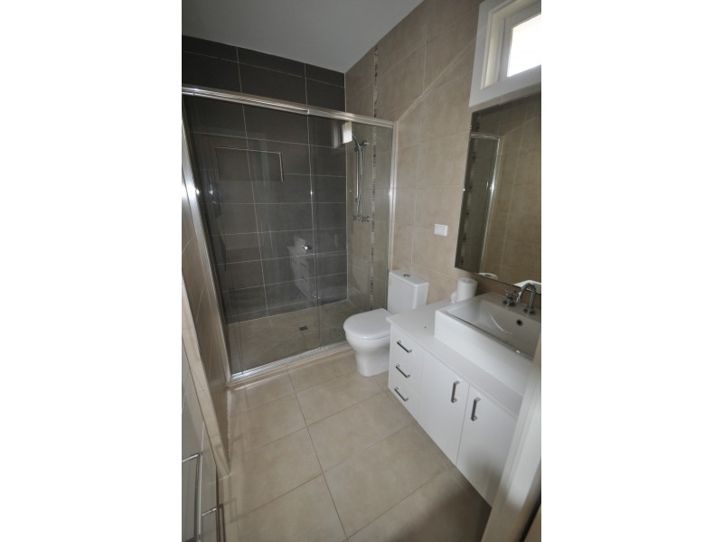 16 Ila Street, Glenroy VIC 3046