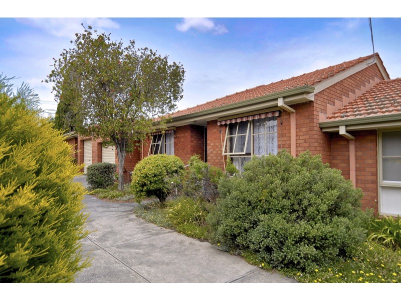 2/25-27 Cartwright Street, Oak Park VIC 3046
