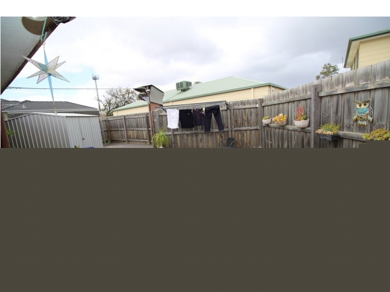 2/30 Banksia Grove, Tullamarine VIC 3043