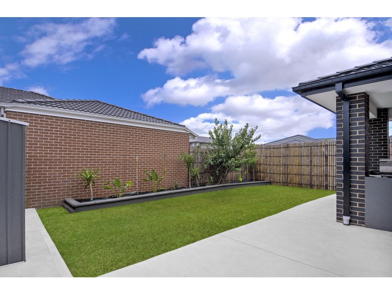 103 Horizon Bvd., Greenvale VIC 3059