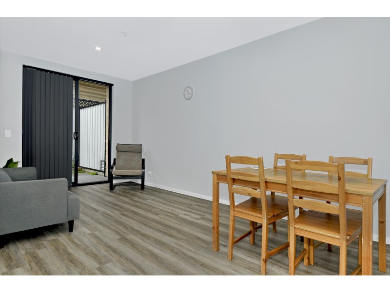 4/39 Gaffney Street, Coburg VIC 3058
