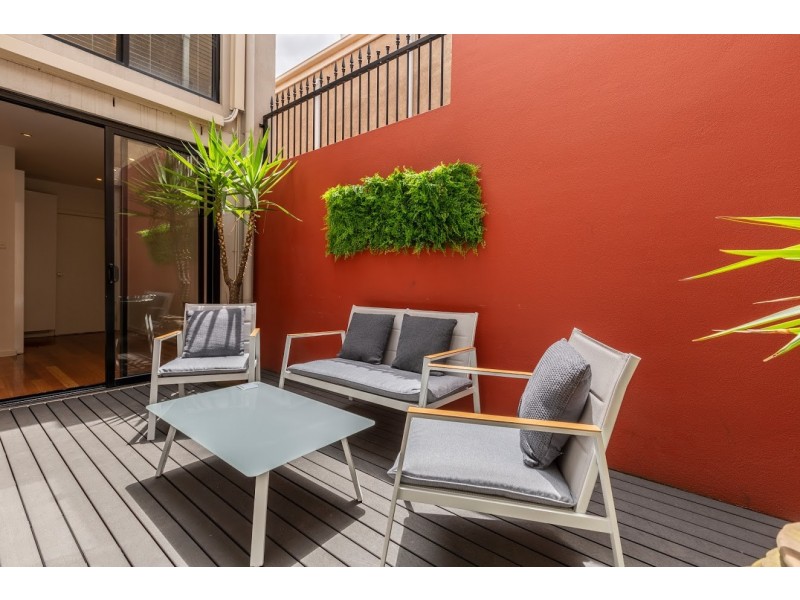 31 Drummond Street, Carlton VIC 3053