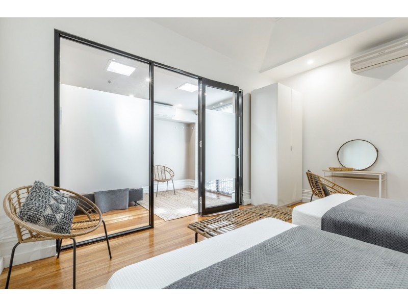 31 Drummond Street, Carlton VIC 3053