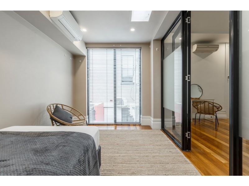 31 Drummond Street, Carlton VIC 3053